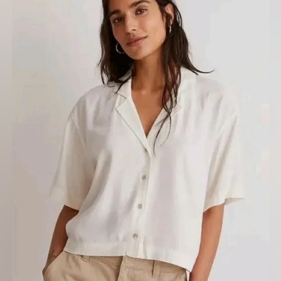 Madewell Tops - Madewell Button-Front Resort Shirt in Lusterweave Lighthouse size XS